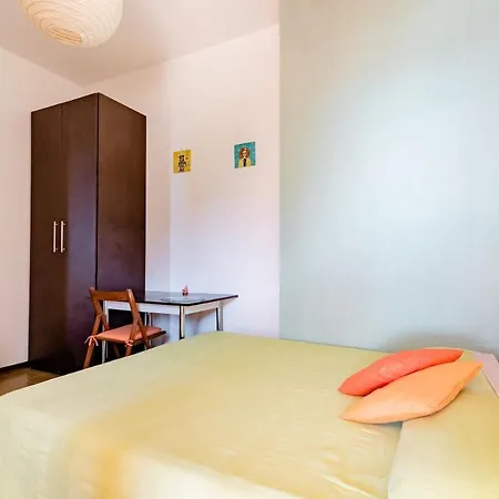 Asteroidea Bed & Breakfast 3*
