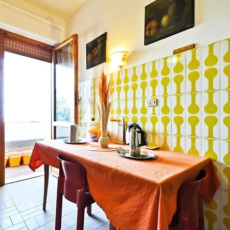 Asteroidea Bed & Breakfast 3*
