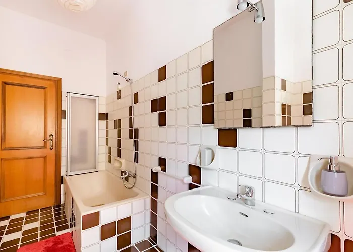 Asteroidea Panzió 3*