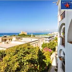 Asteroidea Bed and Breakfast 3*